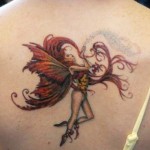 Tatuagens-Femininas-Delicadas-Nas-Costas-Fada