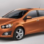 Sonic-Chevrolet-hatch-frente