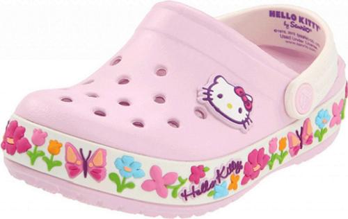 Sandália Crocs da Hello Kitty